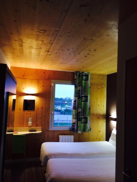 Fasthotel Dunkerque Grande-Synthe Quarto foto